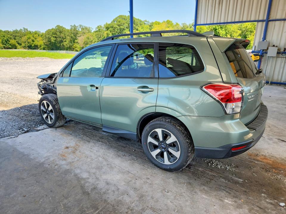 Photo 2 from auction – 2018 SUBARU FORESTER with VIN JF2SJAEC1JH568499