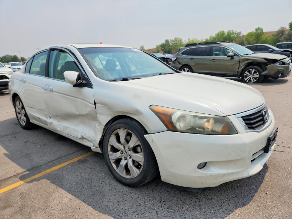 Photo 4 from auction – 2010 HONDA ACCORD with VIN 1HGCP3F87AA024834