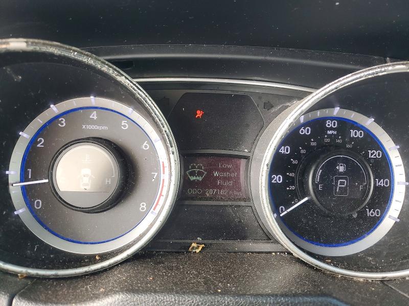 Photo 9 from auction – 2011 HYUNDAI SONATA with VIN 5NPEB4ACXBH005969