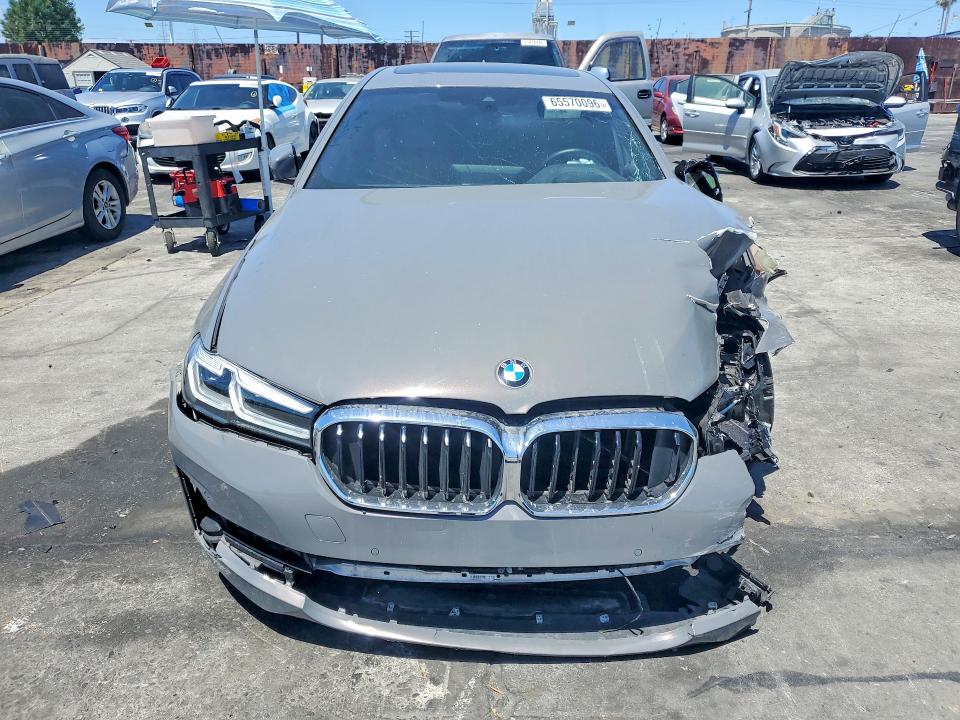 Photo 5 from auction – 2022 BMW 540 with VIN WBA53BJ02NWX58138