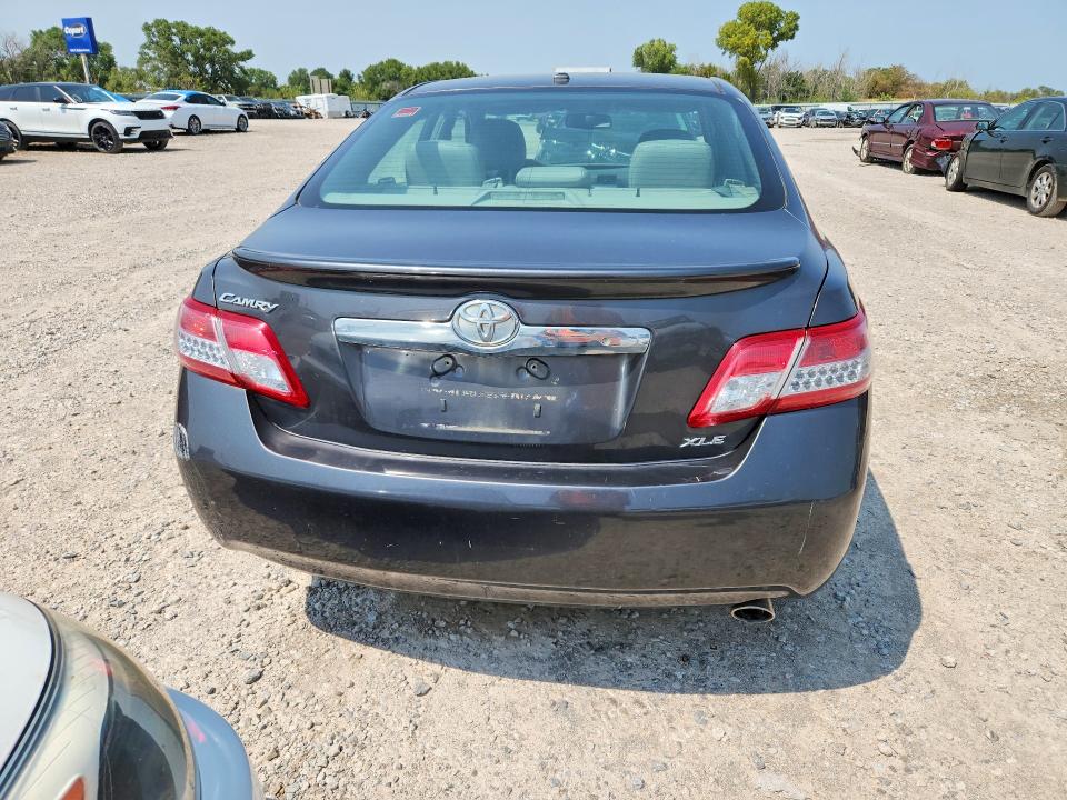 Photo 6 from auction – 2011 TOYOTA CAMRY with VIN 4T4BF3EK7BR110737