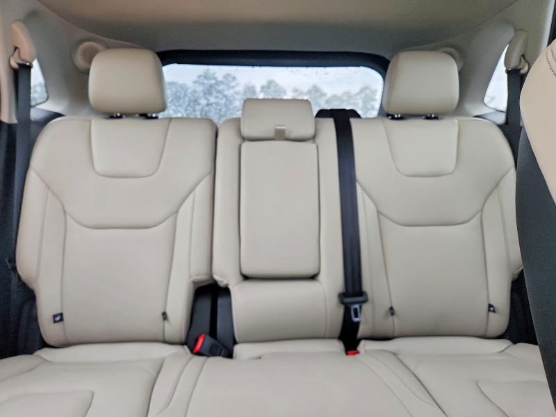 Photo 10 from auction – 2022 FORD EDGE with VIN 2FMPK4K90NBA00481