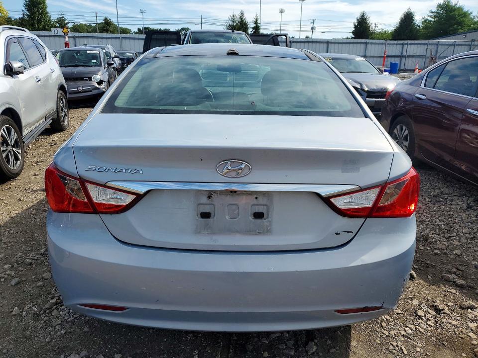 Снимка 6 от търг – 2013 HYUNDAI SONATA с VIN 5NPEC4AC3DH519131