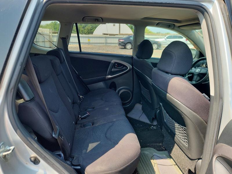 Photo 11 from auction – 2007 TOYOTA RAV4 with VIN JTMBD32V875096710