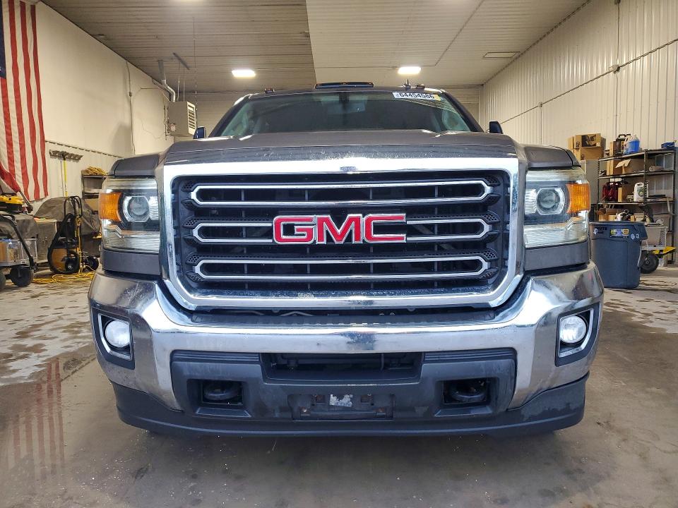 Photo 5 from auction – 2015 GMC SIERRA with VIN 1GT12YEG6FF113198