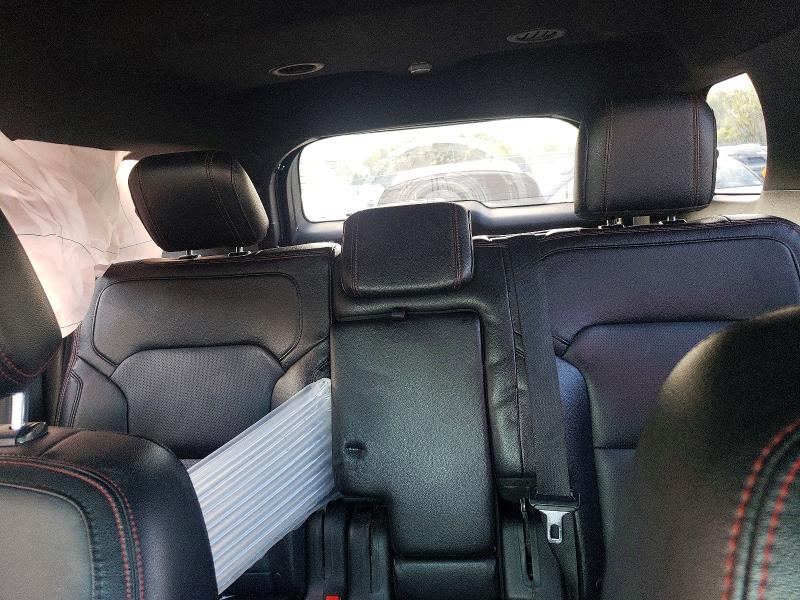 Photo 10 from auction – 2016 FORD EXPLORER with VIN 1FM5K8GT7GGB53728