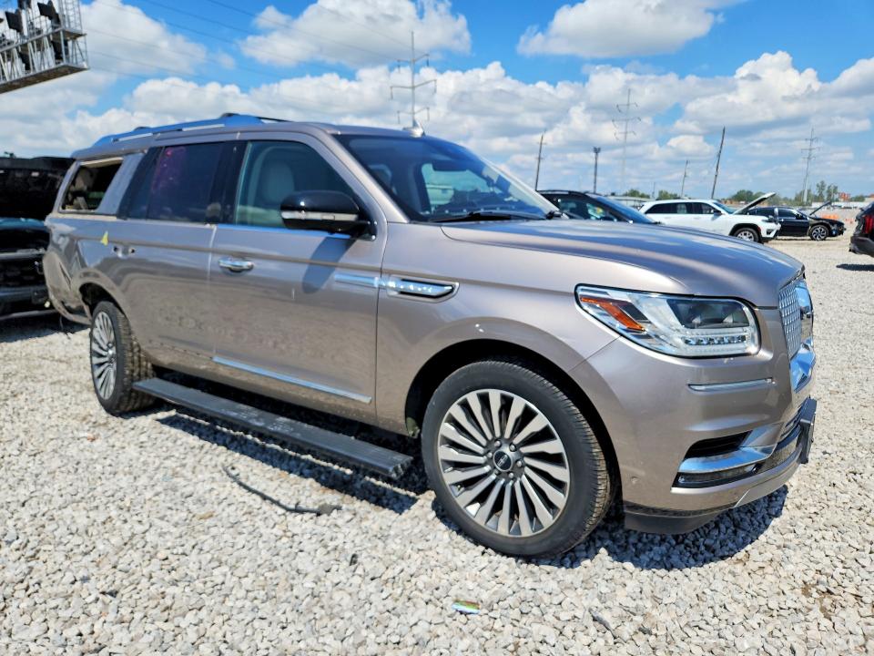 Photo 4 from auction – 2018 LINCOLN NAVIGATOR with VIN 5LMJJ2LT6JEL10489