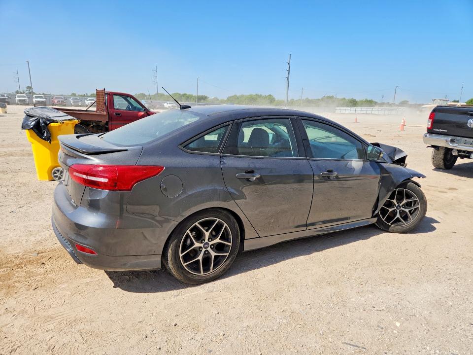 Photo 3 from auction – 2015 FORD FOCUS with VIN 1FADP3F25FL357114