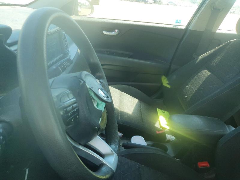 Photo 9 from auction – 2019 KIA RIO with VIN 3KPA24AB3KE252082