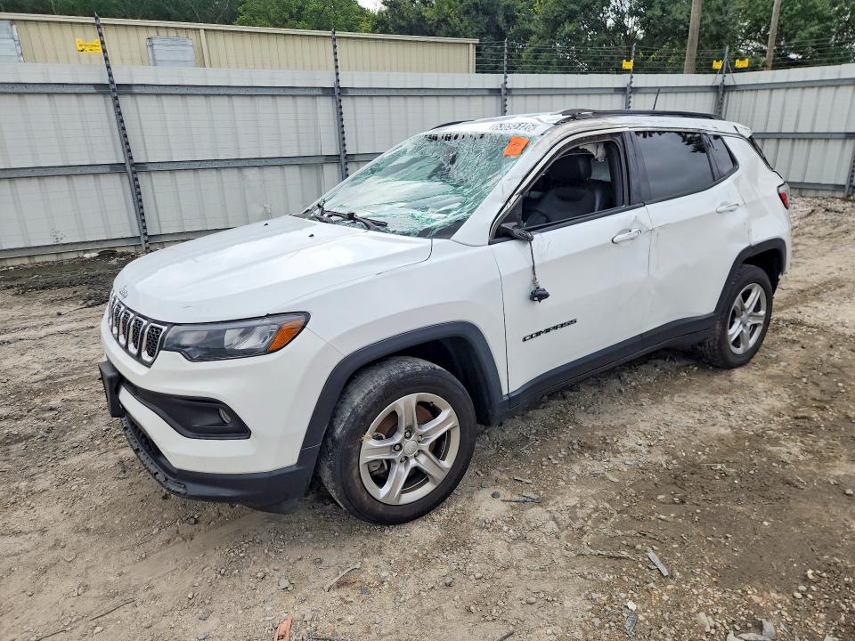 JEEP COMPASS 2023 with VIN 3C4NJDBN0PT562268 - Photo from auction