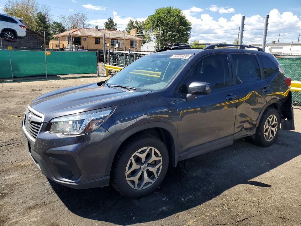 SUBARU FORESTER 2019 with VIN JF2SKAEC5KH517618 - Photo from auction