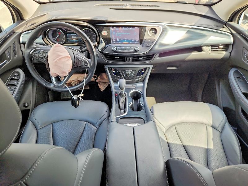 Photo 8 from auction – 2019 BUICK ENVISION with VIN LRBFX2SA7KD023339