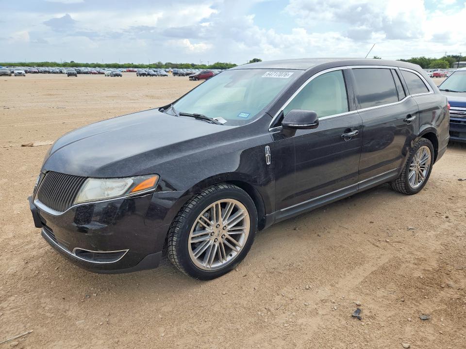 LINCOLN MKT 2013 with VIN 2LMHJ5AT8DBL58926 - Photo from auction