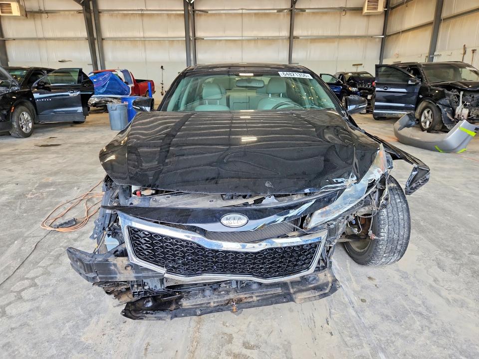 Photo 5 from auction – 2011 KIA OPTIMA with VIN KNAGN4A72B5099720