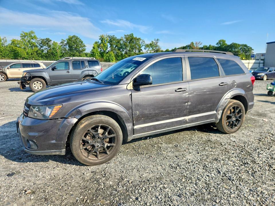 DODGE JOURNEY 2015 with VIN 3C4PDCBB2FT686525 - Photo from auction