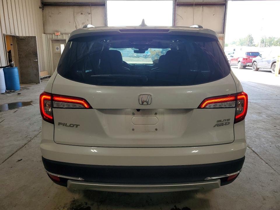 Photo 6 from auction – 2022 HONDA PILOT with VIN 5FNYF6H08NB065115