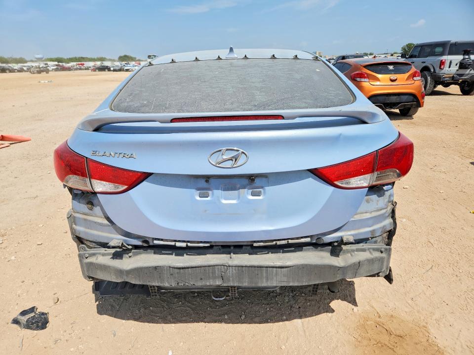 Photo 6 from auction – 2013 HYUNDAI ELANTRA with VIN KMHDH4AE0DU750195