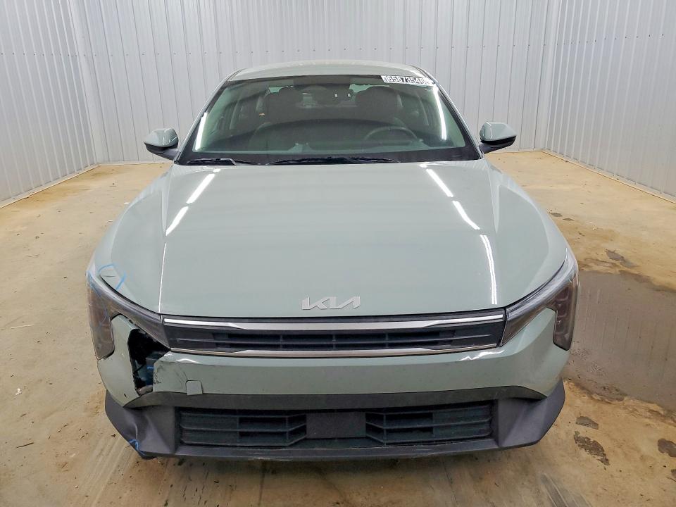 Photo 5 from auction – 2025 KIA K4 with VIN 3KPFT4DE3SE019683