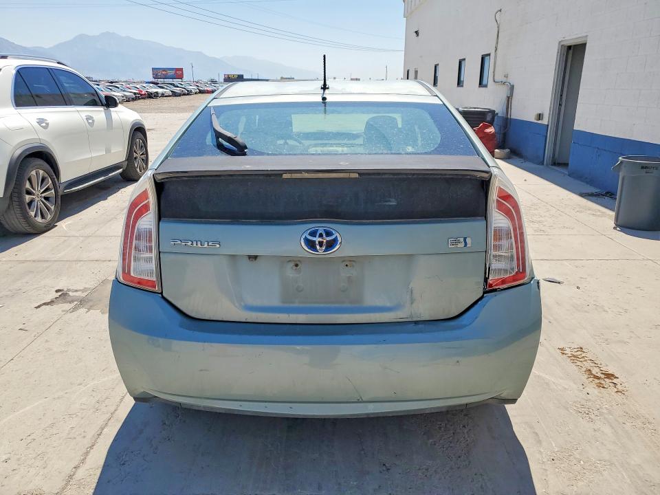 Photo 6 from auction – 2013 TOYOTA PRIUS with VIN JTDKN3DU7D1691505