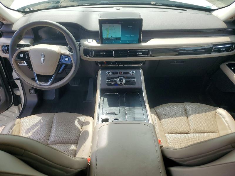 Photo 8 from auction – 2023 LINCOLN AVIATOR with VIN 5LM5J7XC0PGL32977