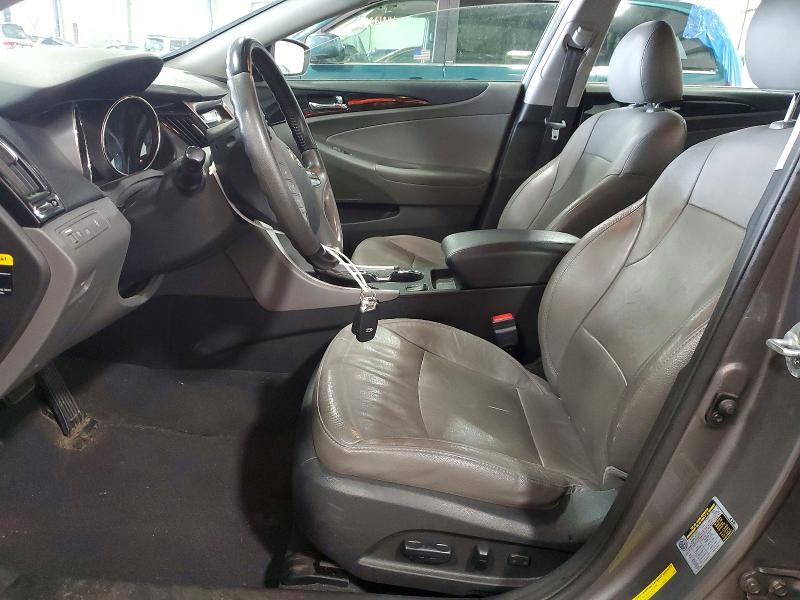 Photo 7 from auction – 2013 HYUNDAI SONATA with VIN 5NPEC4AC3DH641990