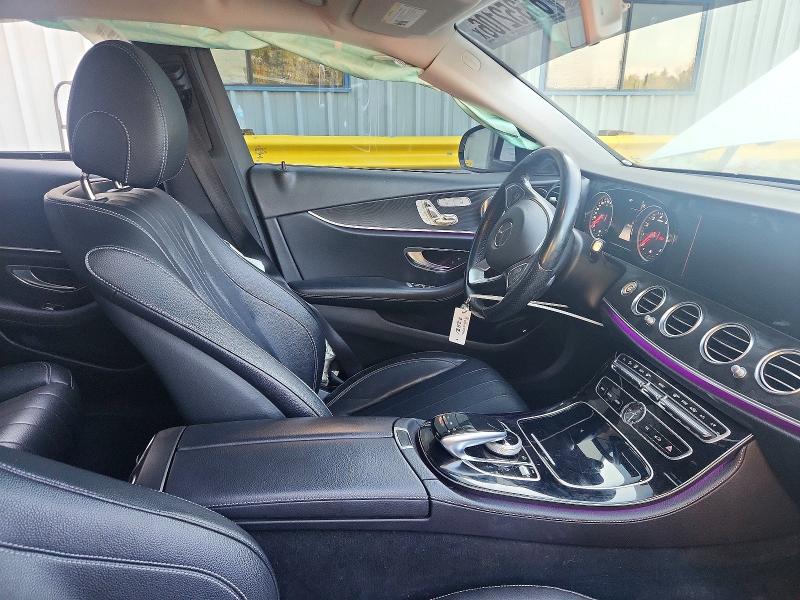 Photo 7 from auction – 2017 MERCEDES-BENZ E with VIN WDDZF4KB6HA111580