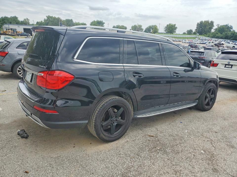 Photo 3 from auction – 2014 MERCEDES-BENZ GL with VIN 4JGDF7CE8EA368620