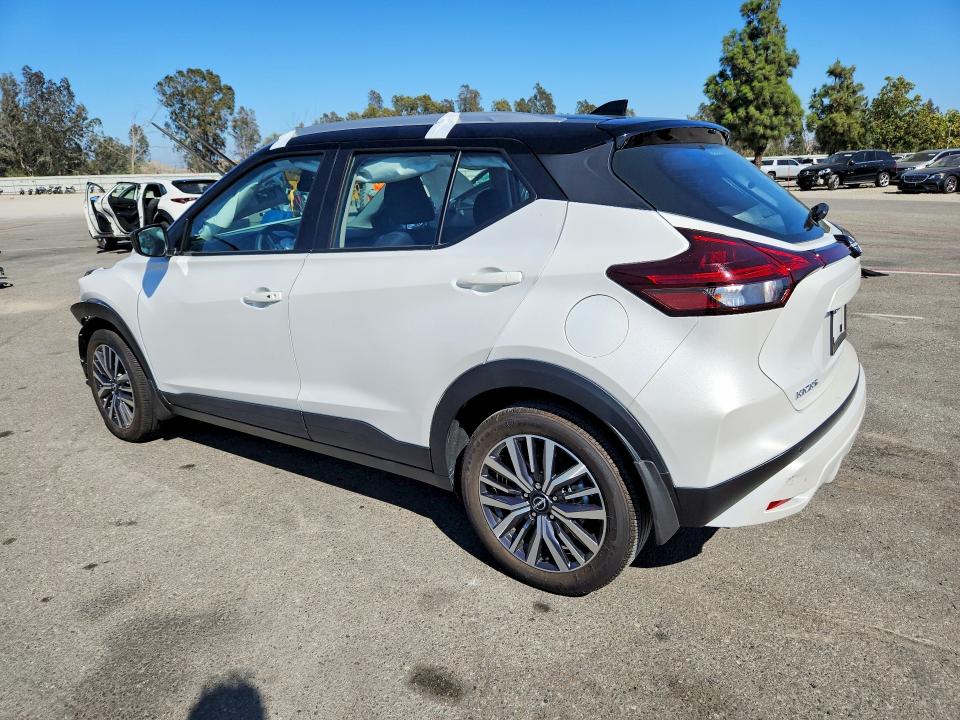 Photo 2 from auction – 2023 NISSAN KICKS with VIN 3N1CP5CV4PL531103