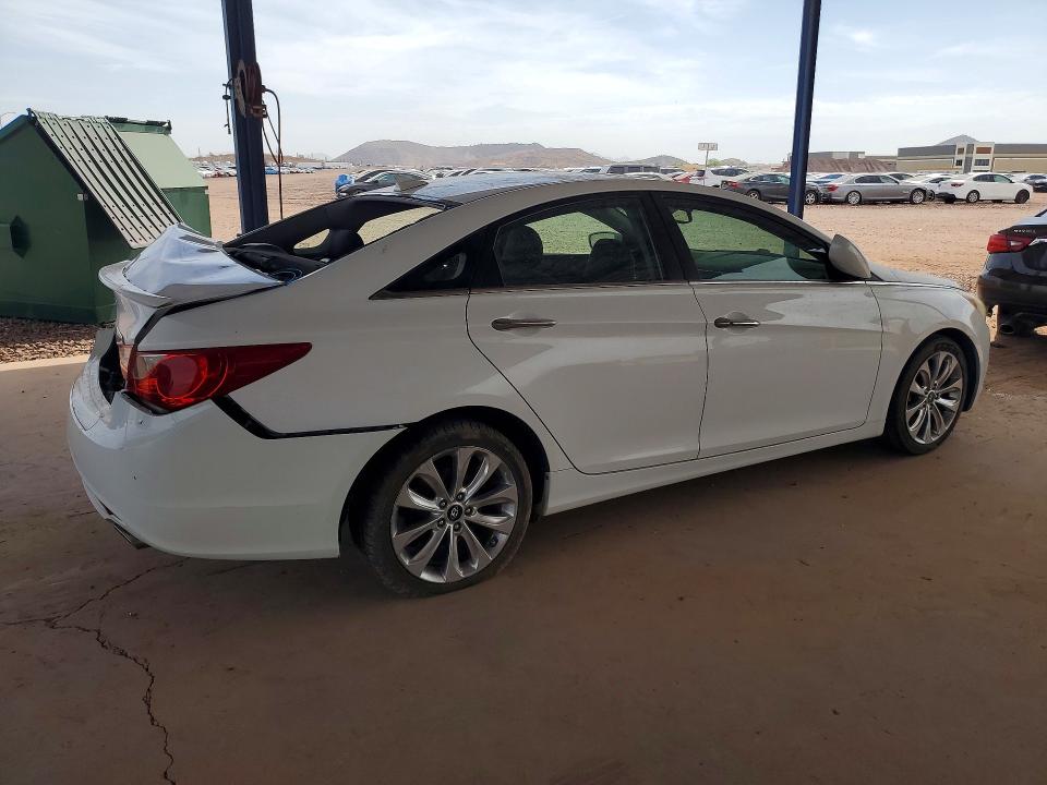Photo 3 from auction – 2013 HYUNDAI SONATA with VIN 5NPEC4AC1DH779074
