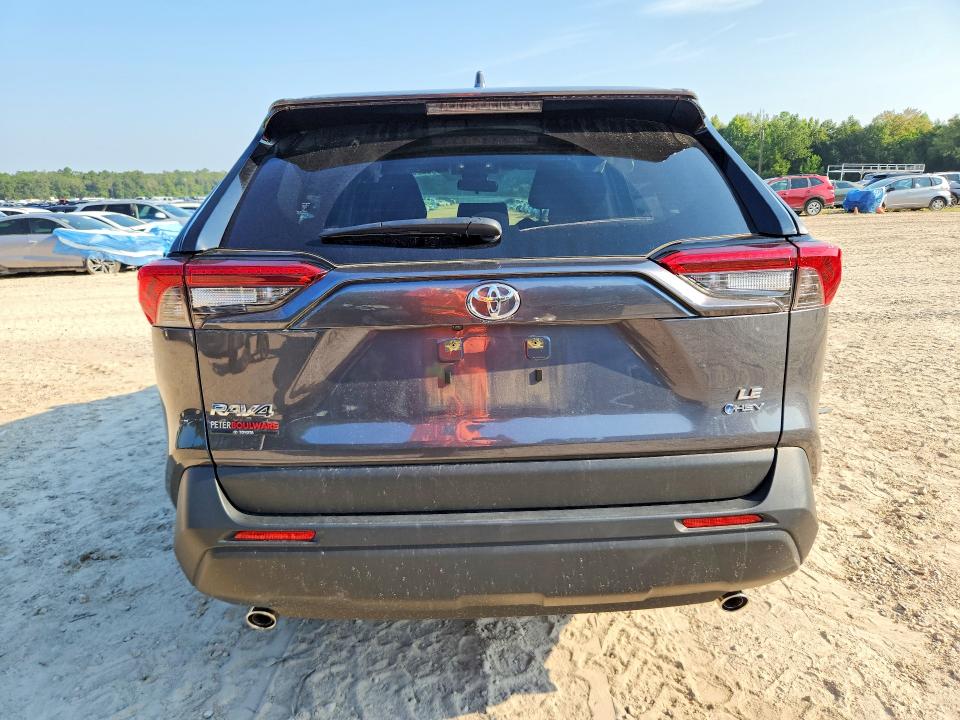 Photo 6 from auction – 2025 TOYOTA RAV4 with VIN JTMMWRFV5SD302595