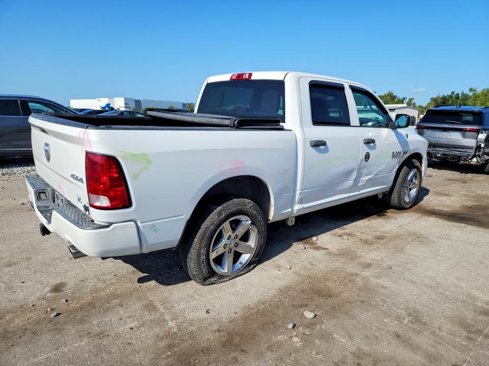 Photo 3 from auction – 2016 RAM 1500 with VIN 3C6RR7KTXGG158422