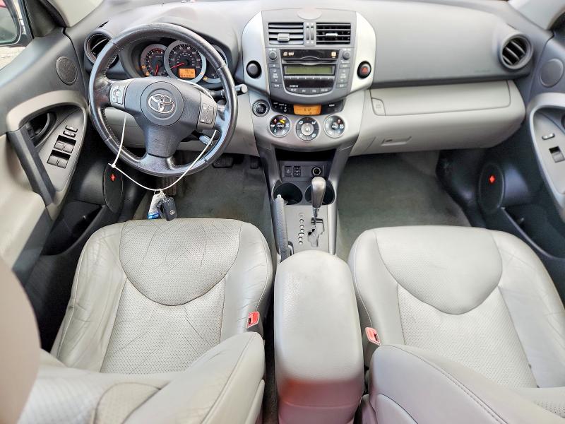 Photo 8 from auction – 2011 TOYOTA RAV4 with VIN 2T3YF4DV8BW054630
