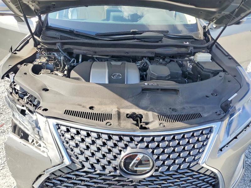 Photo 12 from auction – 2022 LEXUS RX with VIN 2T2HZMAA7NC253171