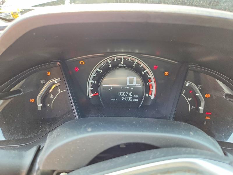 Photo 9 from auction – 2018 HONDA CIVIC with VIN 2HGFC2F56JH574598
