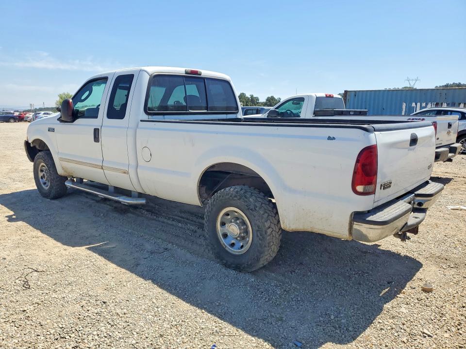 Photo 2 from auction – 2003 FORD F250 with VIN 1FTNX21L63EC18845