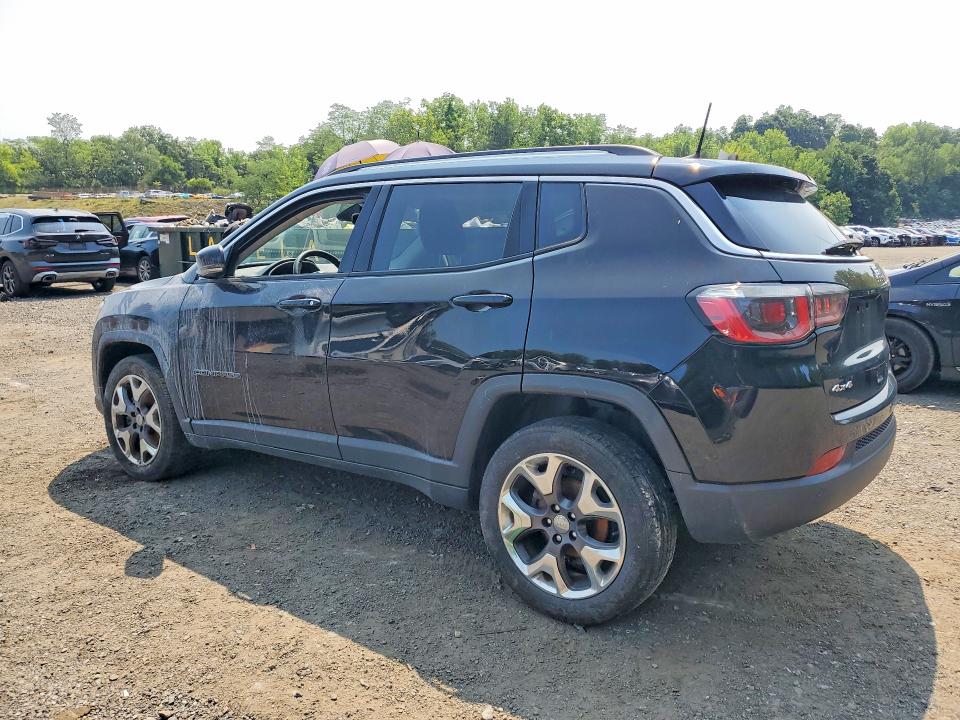 Photo 2 from auction – 2017 JEEP COMPASS with VIN 3C4NJDCB5HT671864