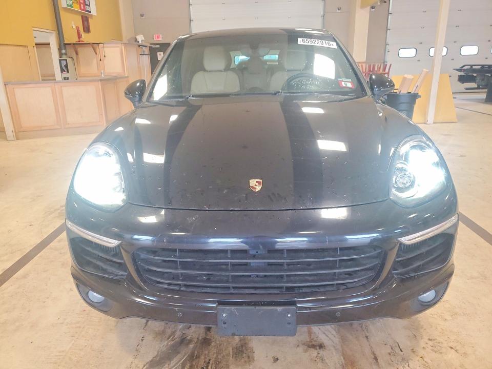Photo 5 from auction – 2015 PORSCHE CAYENNE with VIN WP1AF2A26FLA32553