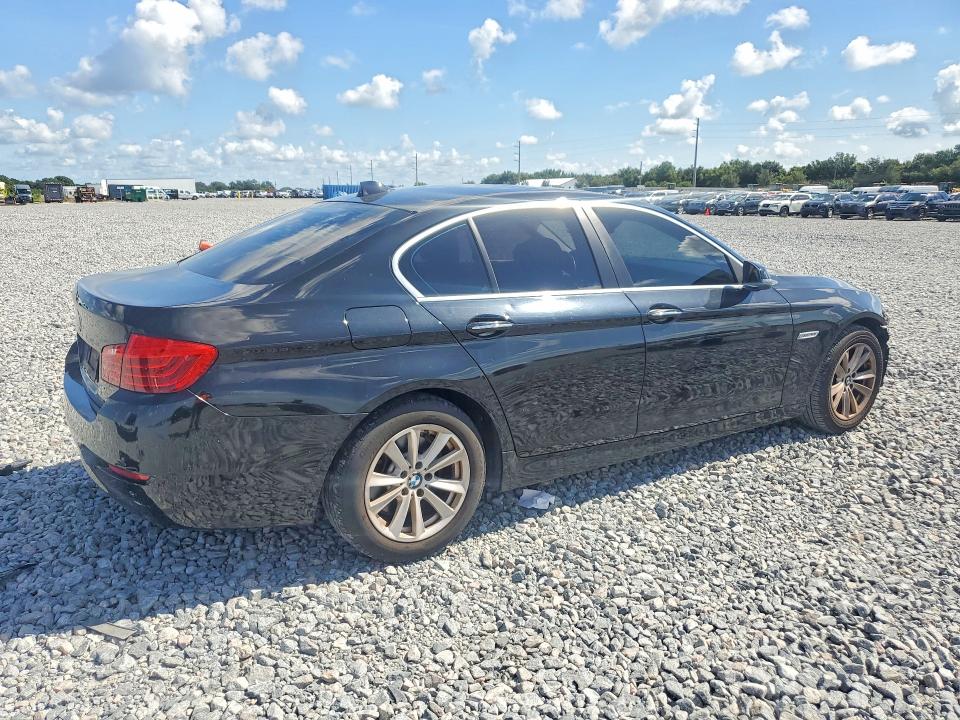 Photo 3 from auction – 2015 BMW 528 with VIN WBA5A5C51FD518382