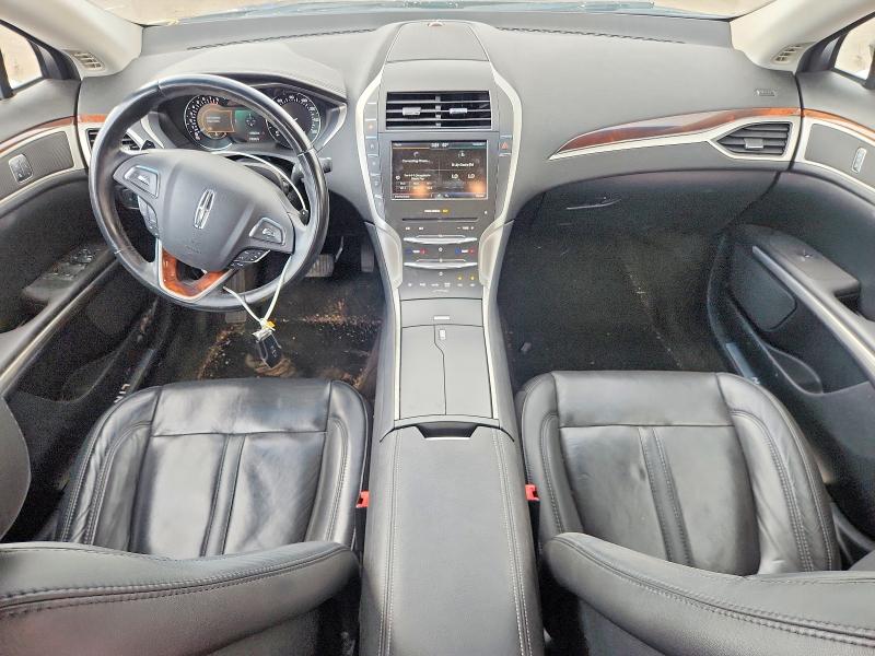 Photo 8 from auction – 2015 LINCOLN MKZ with VIN 3LN6L2JK8FR614750
