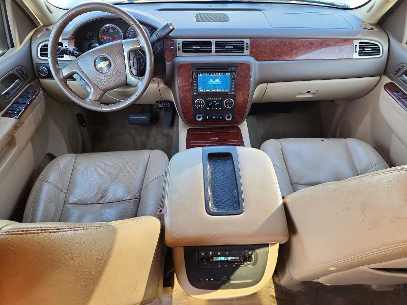 Photo 8 from auction – 2010 CHEVROLET TAHOE with VIN 1GNUKCE00AR264460