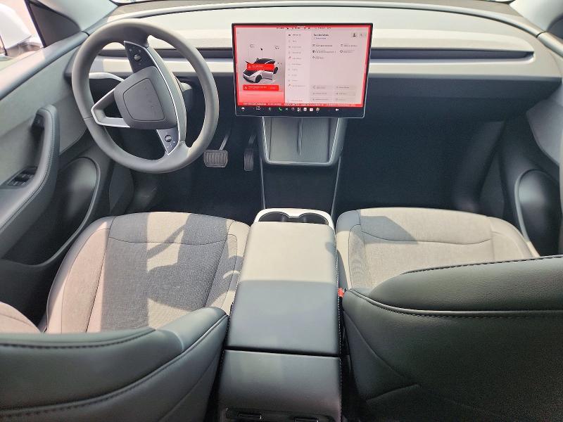 Photo 8 from auction – 2026 TESLA MODEL Y with VIN 7SAYGDED8TA690698