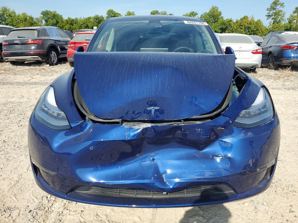 Снимка 5 от търг – 2023 TESLA MODEL Y с VIN 7SAYGDEE6PA085240