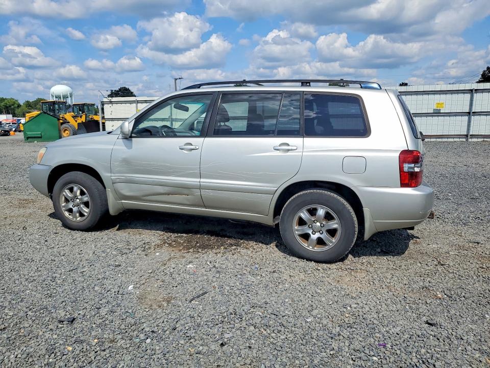 Photo 2 from auction – 2004 TOYOTA HIGHLANDER with VIN JTEEP21A340009622
