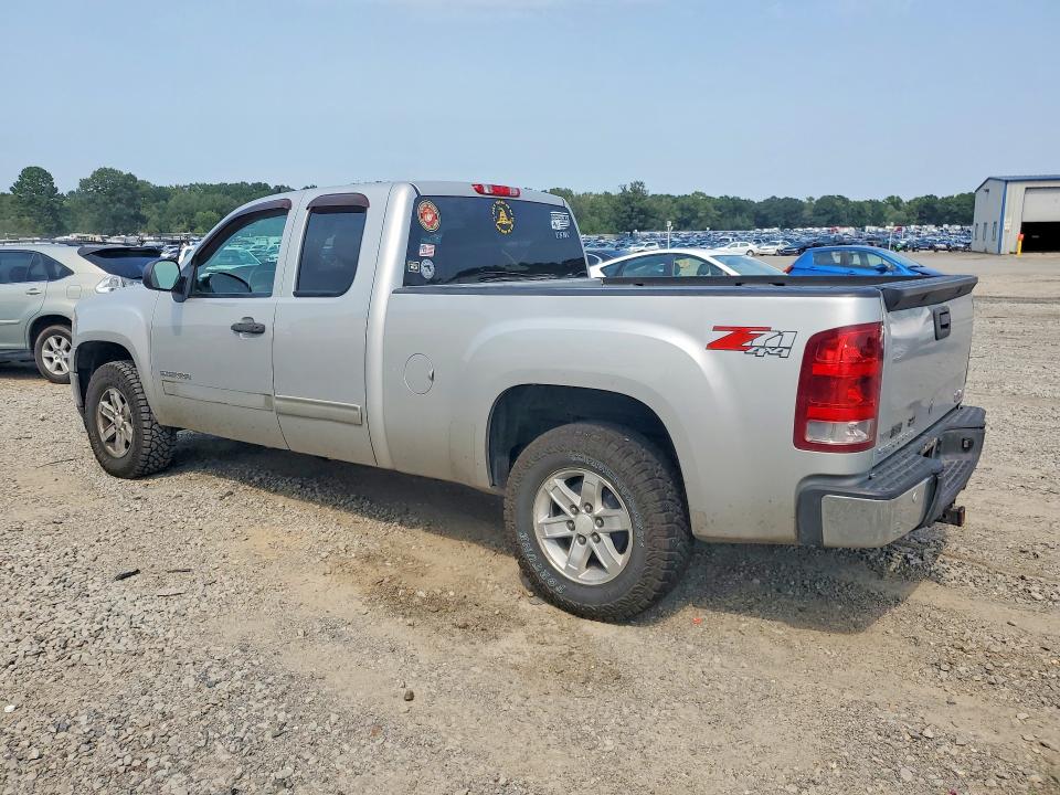 Photo 2 from auction – 2011 GMC SIERRA with VIN 1GTR2VE37BZ300361