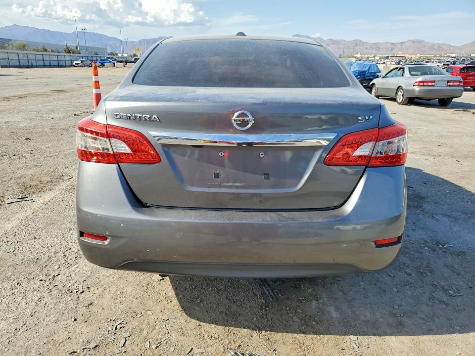 Photo 6 from auction – 2015 NISSAN SENTRA with VIN 3N1AB7AP1FL648061
