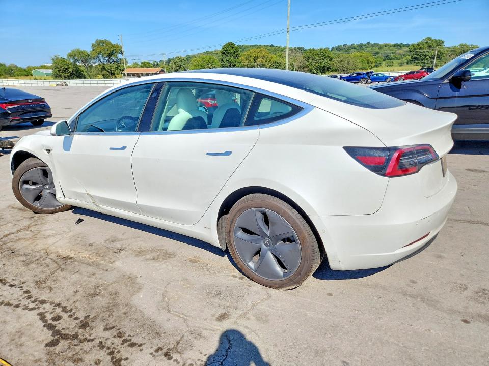 Photo 2 from auction – 2019 TESLA MODEL 3 with VIN 5YJ3E1EA0KF417709