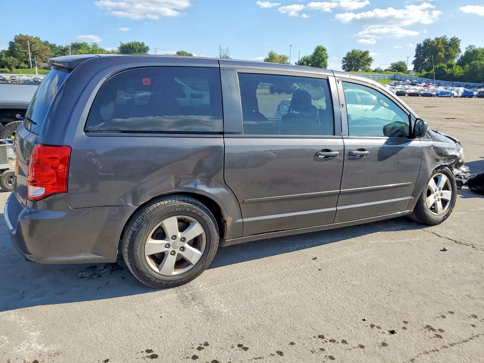 Photo 3 from auction – 2015 DODGE GRAND CARAVAN with VIN 2C4RDGBG5FR606195