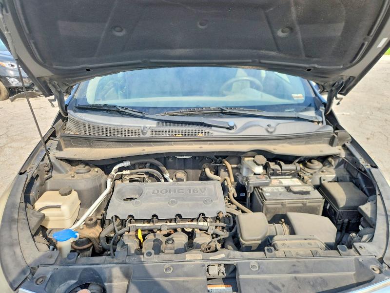 Photo 12 from auction – 2011 KIA SPORTAGE with VIN KNDPB3A25B7023780
