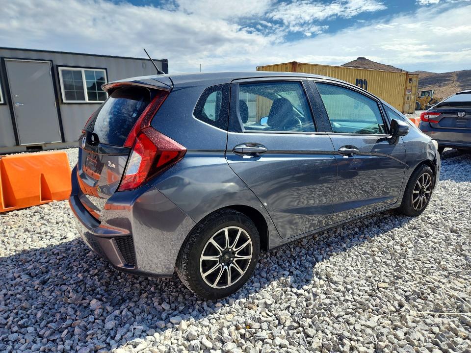 Photo 3 from auction – 2015 HONDA FIT with VIN 3HGGK5H50FM714336