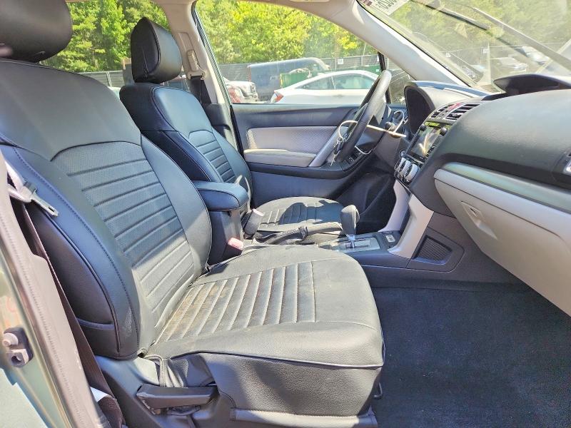 Photo 7 from auction – 2017 SUBARU FORESTER with VIN JF2SJAEC3HH455423